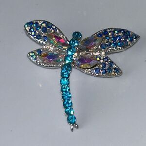 NWT Betsey Johnson dragonfly blue rainbow crystal pin/brooch AB